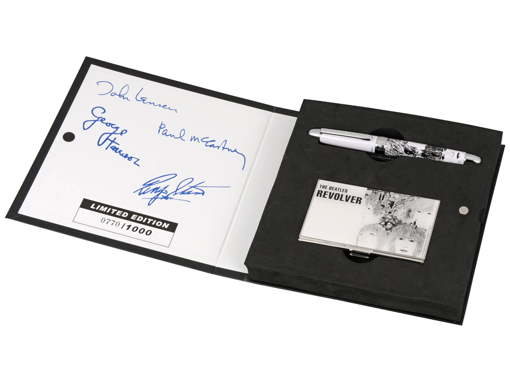 Набор The Beatles "REVOLVER": визитница, ручка роллер