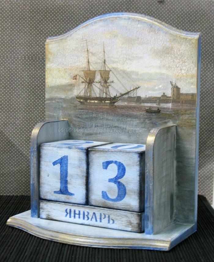 Календарь из смолы и экокерамики