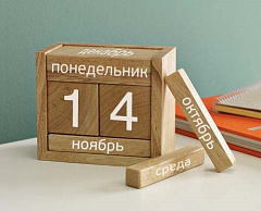Календарь из смолы и экокерамики